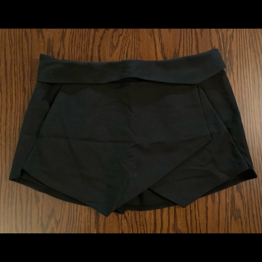 Zara Skort